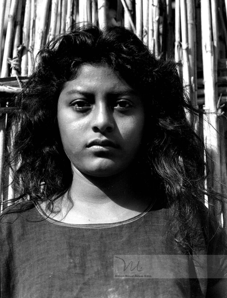Señorita Juaré foto de Manuel Alvarez Bravo